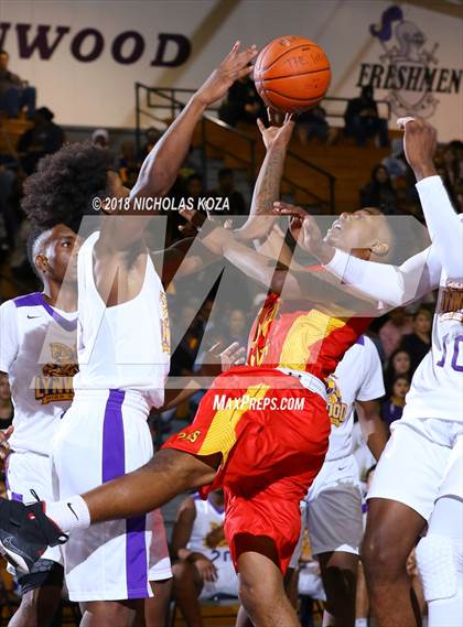 Thumbnail 2 in Lynwood vs. Dominguez photogallery.