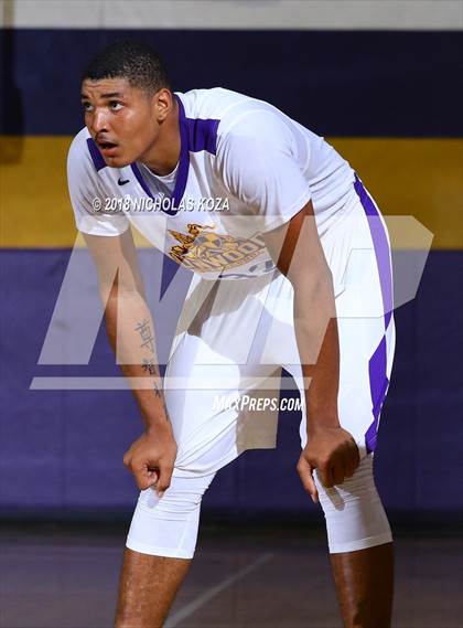 Thumbnail 2 in Lynwood vs. Dominguez photogallery.