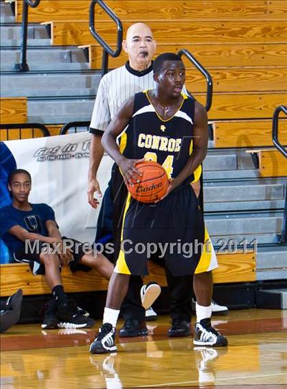 Thumbnail 2 in Pasadena Memorial vs Conroe (McDonald's Texas Invitational) photogallery.