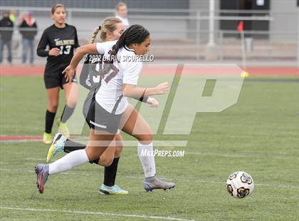 Thumbnail 3 in Gilbert vs Williams Field (Coyote Classic Soccer Tournament) photogallery.