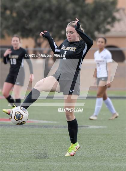 Thumbnail 3 in Gilbert vs Williams Field (Coyote Classic Soccer Tournament) photogallery.