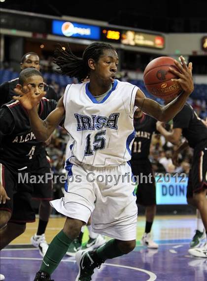 Thumbnail 1 in Alemany vs. Sacred Heart Cathedral (CIF State D3 Final) photogallery.
