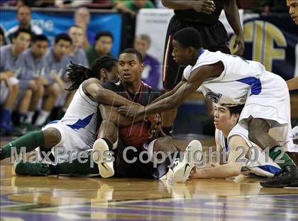 Thumbnail 1 in Alemany vs. Sacred Heart Cathedral (CIF State D3 Final) photogallery.