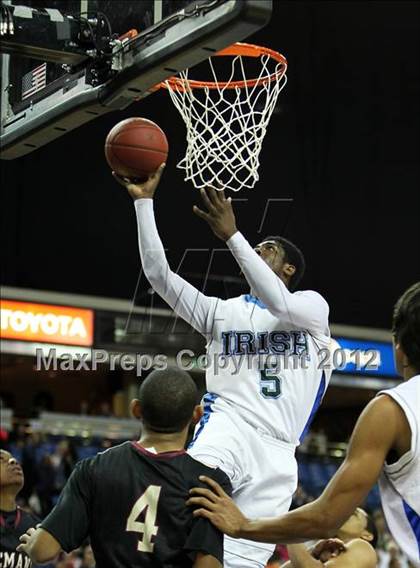 Thumbnail 1 in Alemany vs. Sacred Heart Cathedral (CIF State D3 Final) photogallery.