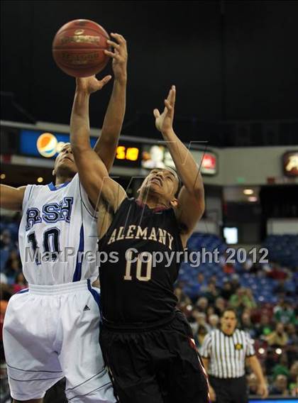 Thumbnail 3 in Alemany vs. Sacred Heart Cathedral (CIF State D3 Final) photogallery.