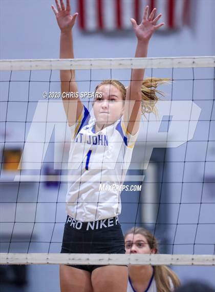 Thumbnail 3 in St. John Lutheran vs. Redeemer Christian photogallery.