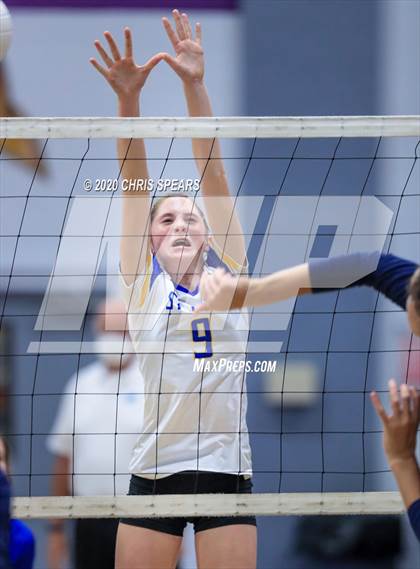 Thumbnail 1 in St. John Lutheran vs. Redeemer Christian photogallery.