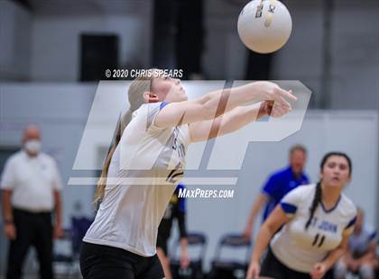 Thumbnail 3 in St. John Lutheran vs. Redeemer Christian photogallery.