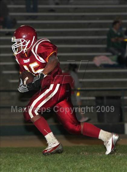 Thumbnail 2 in Encina vs. Capital Christian photogallery.