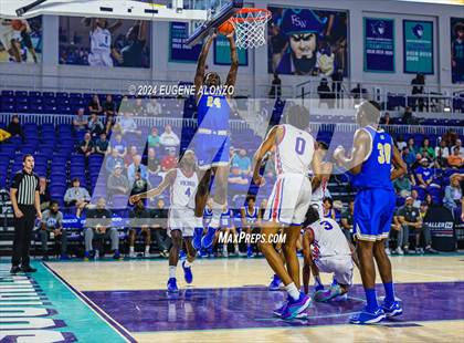Thumbnail 2 in McEachern vs. North Mecklenburg (City of Palms Classic) photogallery.