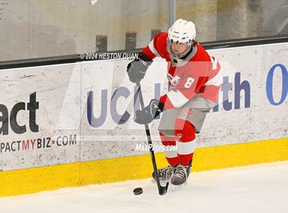Thumbnail 3 in Mater Dei vs. Servite photogallery.