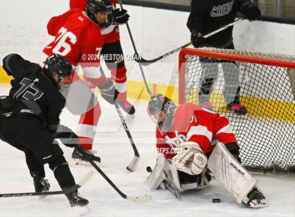 Thumbnail 1 in Mater Dei vs. Servite photogallery.