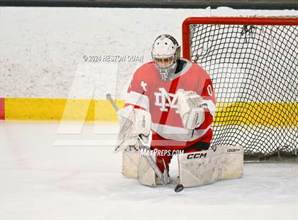 Thumbnail 1 in Mater Dei vs. Servite photogallery.