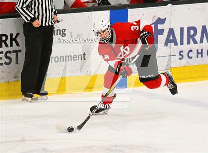 Thumbnail 2 in Mater Dei vs. Servite photogallery.