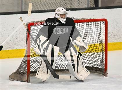 Thumbnail 2 in Mater Dei vs. Servite photogallery.
