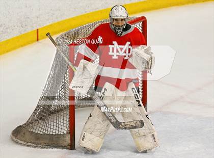 Thumbnail 1 in Mater Dei vs. Servite photogallery.