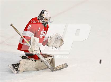 Thumbnail 3 in Mater Dei vs. Servite photogallery.