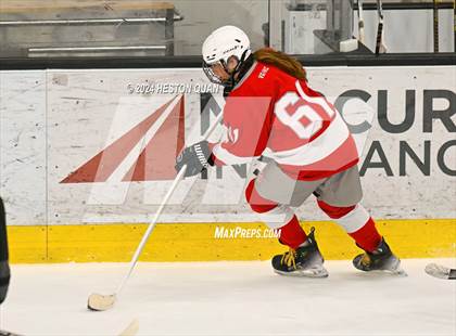 Thumbnail 3 in Mater Dei vs. Servite photogallery.