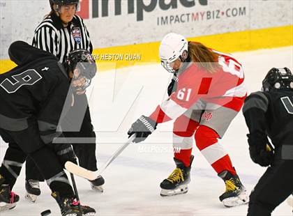 Thumbnail 3 in Mater Dei vs. Servite photogallery.