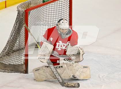Thumbnail 3 in Mater Dei vs. Servite photogallery.