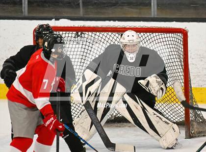 Thumbnail 1 in Mater Dei vs. Servite photogallery.