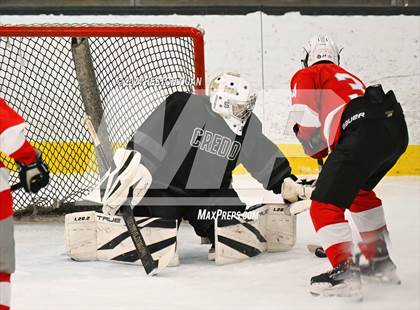 Thumbnail 1 in Mater Dei vs. Servite photogallery.