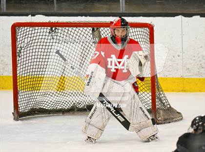 Thumbnail 1 in Mater Dei vs. Servite photogallery.