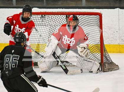 Thumbnail 3 in Mater Dei vs. Servite photogallery.