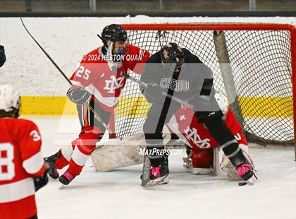 Thumbnail 3 in Mater Dei vs. Servite photogallery.
