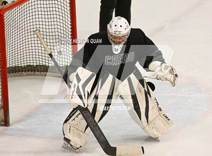 Thumbnail 1 in Mater Dei vs. Servite photogallery.