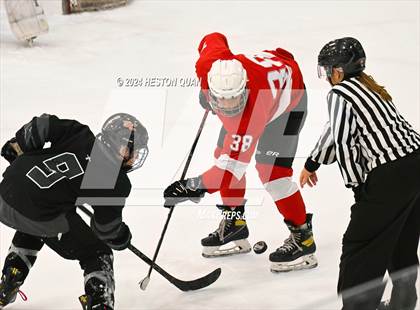 Thumbnail 3 in Mater Dei vs. Servite photogallery.