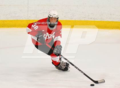 Thumbnail 3 in Mater Dei vs. Servite photogallery.