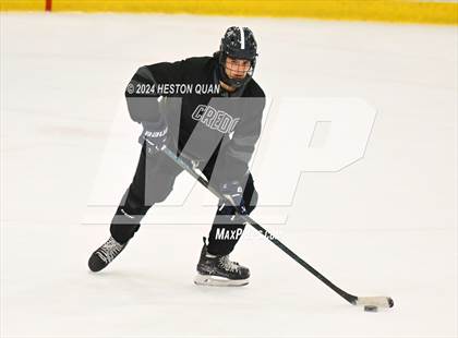 Thumbnail 1 in Mater Dei vs. Servite photogallery.