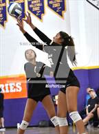 Photo from the gallery "Archbishop Mitty vs. Saint Francis (Durango Fall Classic)"