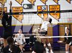 Photo from the gallery "Archbishop Mitty vs. Saint Francis (Durango Fall Classic)"