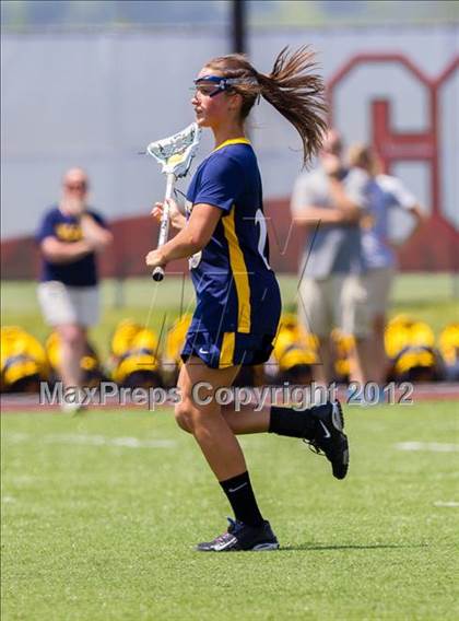 Thumbnail 3 in West Genesee vs Bay Shore (NYSPHSAA Class A Semifinal) photogallery.