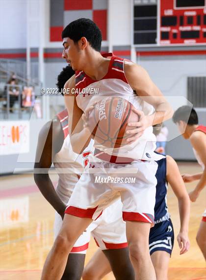 Thumbnail 2 in Lee vs Johnson photogallery.