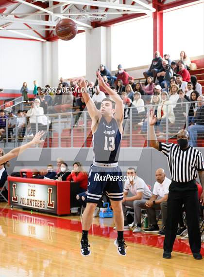 Thumbnail 1 in Lee vs Johnson photogallery.