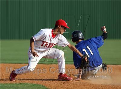 Thumbnail 2 in McCallum @ Travis photogallery.