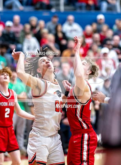 Thumbnail 3 in Moon Area @ Bethel Park (PIAA 5A Quarterfinal) photogallery.