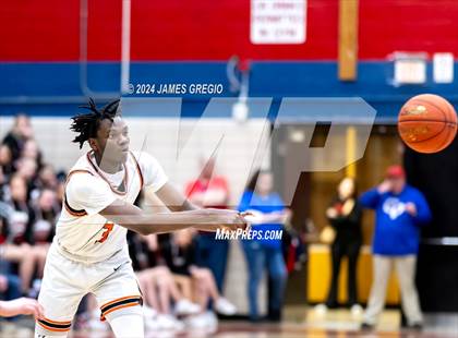 Thumbnail 3 in Moon Area @ Bethel Park (PIAA 5A Quarterfinal) photogallery.