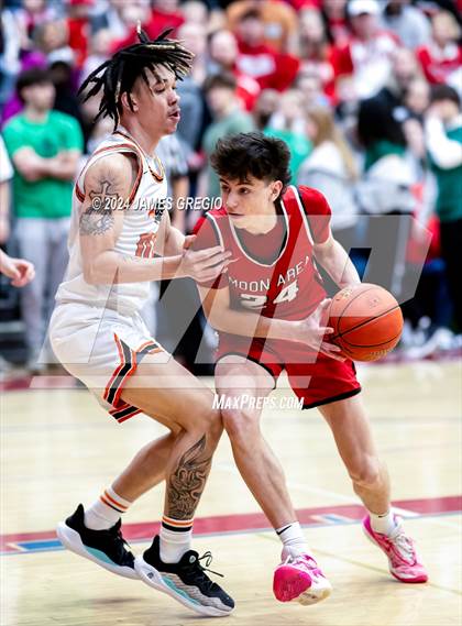 Thumbnail 1 in Moon Area @ Bethel Park (PIAA 5A Quarterfinal) photogallery.