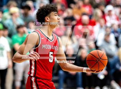 Thumbnail 2 in Moon Area @ Bethel Park (PIAA 5A Quarterfinal) photogallery.