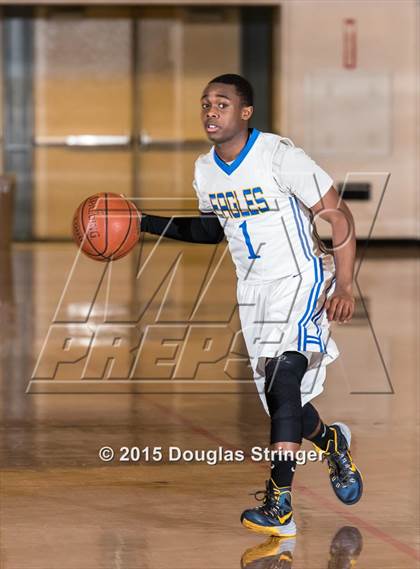 Thumbnail 2 in Cupertino vs. Oak Grove (Fukushima Invitational Final Rounds) photogallery.