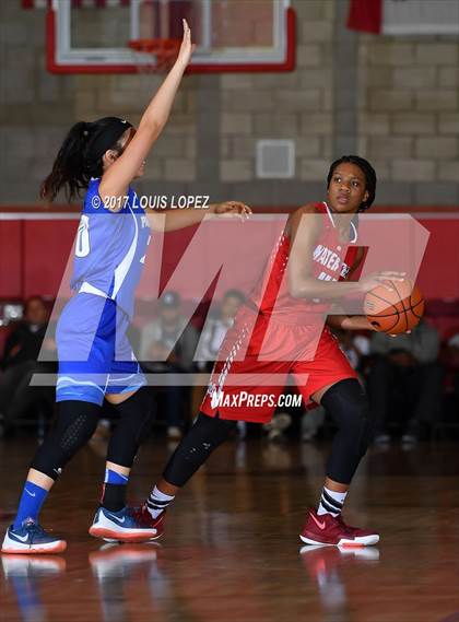 Thumbnail 1 in Palisades @ Mater Dei (Nike Extravaganza) photogallery.