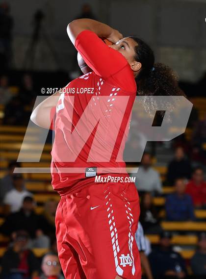 Thumbnail 3 in Palisades @ Mater Dei (Nike Extravaganza) photogallery.