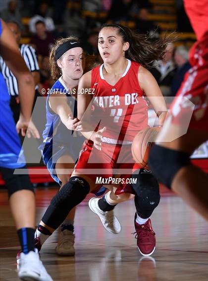 Thumbnail 1 in Palisades @ Mater Dei (Nike Extravaganza) photogallery.