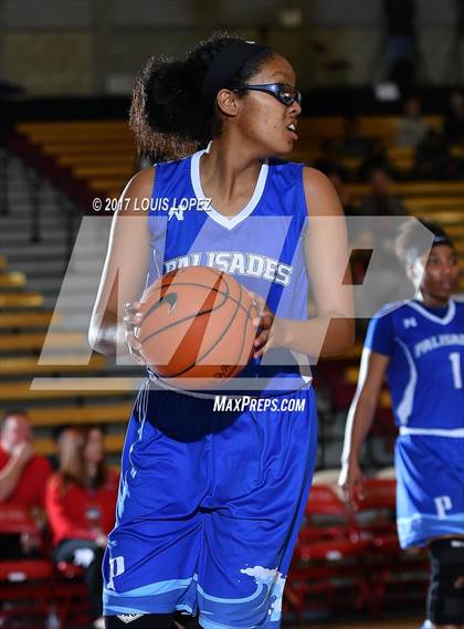 Thumbnail 2 in Palisades @ Mater Dei (Nike Extravaganza) photogallery.
