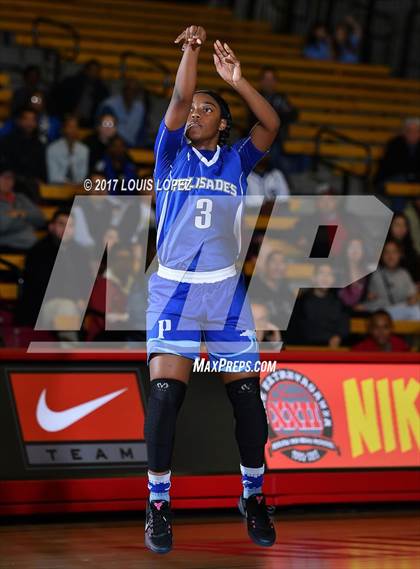 Thumbnail 3 in Palisades @ Mater Dei (Nike Extravaganza) photogallery.