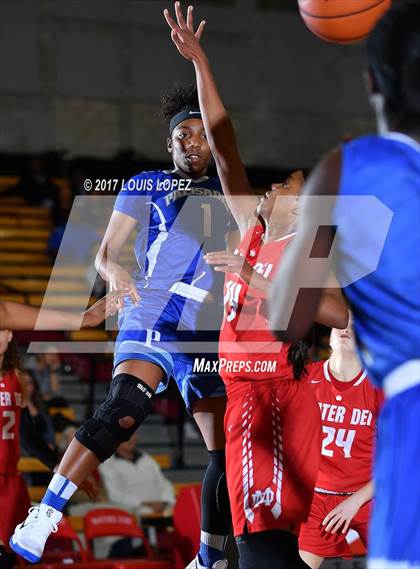 Thumbnail 1 in Palisades @ Mater Dei (Nike Extravaganza) photogallery.